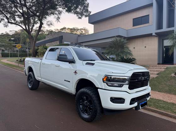 RAM 2500 6.7 I6 TURBO DIESEL NIGHT EDITION CD 4X4 AUTOMÁTICO RAM 2500 6.7 I6 TURBO DIESEL NIGHT EDITION CD 4X4 AUTOMÁTICO